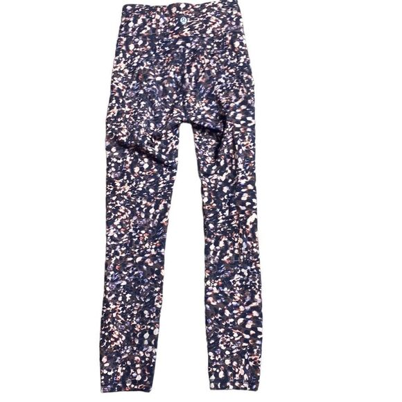 Lululemon invigorate high rise tight  motion flux multi gym workout - Picture 7 of 7